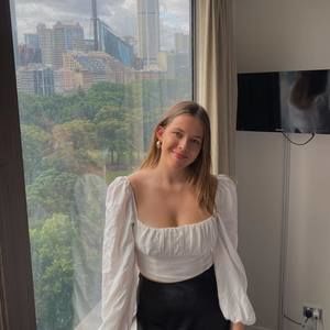 Meet your Posher, Molly